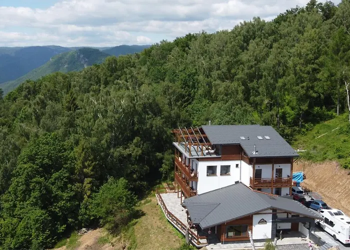 Planina アパート プレドナ・ホラ